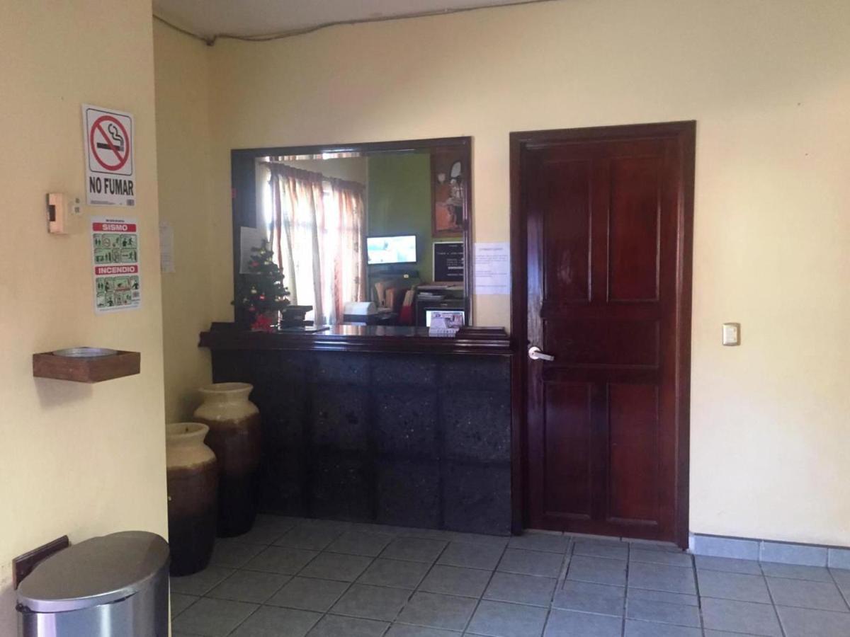 Hotel Real Plaza Ocosingo Extérieur photo